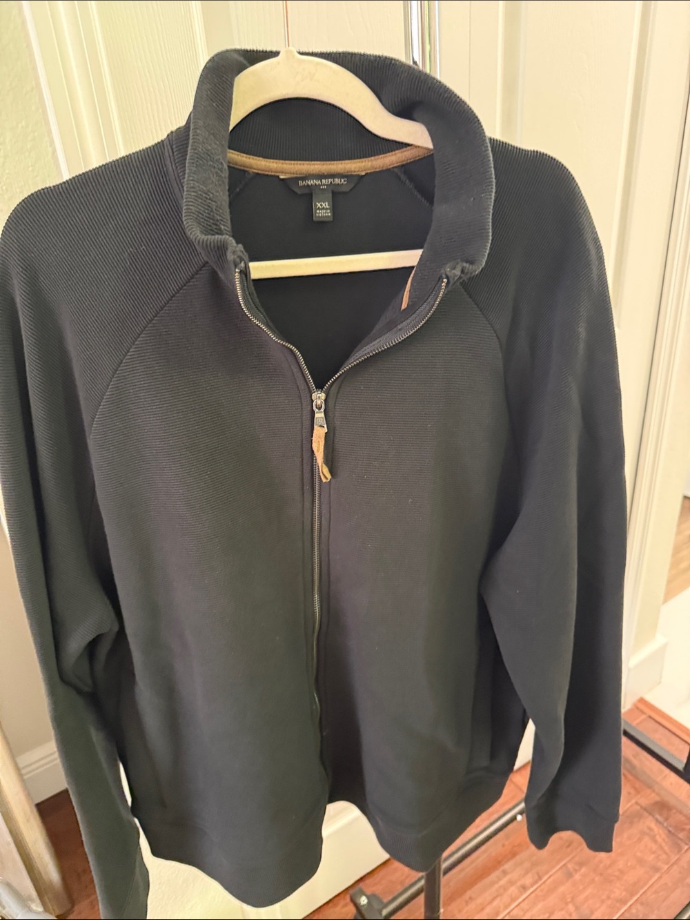 Banana Republic Black Full-Zip Sweatshirt Jacket